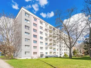 Prodej bytu 3+1, Praha - Malešice, Káranská, 76 m2