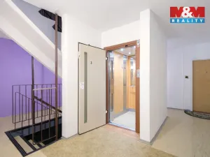 Prodej bytu 3+kk, Benešov, Hráského, 66 m2