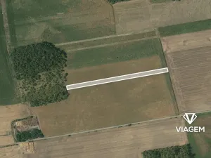 Prodej podílu pole, Měnín, 1382 m2