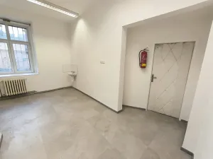 Pronájem obchodního prostoru, Ústí nad Labem, Masarykova, 40 m2