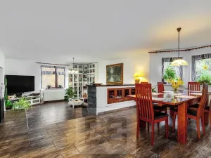 Prodej rodinného domu, Králův Dvůr, 262 m2