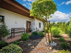 Prodej rodinného domu, Trnová, 229 m2