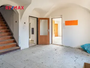 Prodej vily, Radvanec, 420 m2