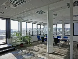 Pronájem kanceláře, Praha, Českomoravská, 708 m2