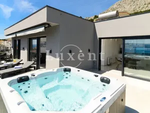 Prodej vily, Omiš, Chorvatsko, 460 m2