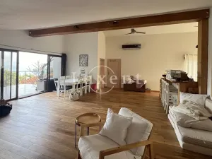 Prodej vícegeneračního domu, Splitska, Chorvatsko, 190 m2