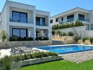 Prodej vily, Rogoznica, Chorvatsko, 280 m2