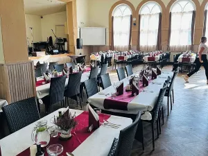 Prodej restaurace, Nová Ves u Bakova, 640 m2