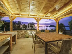 Prodej vily, Šibenik, Chorvatsko, 105 m2