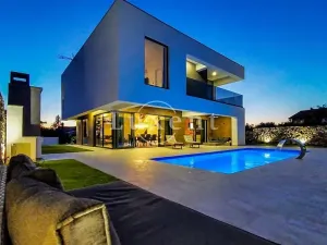 Prodej vily, Zadar, Chorvatsko, 230 m2