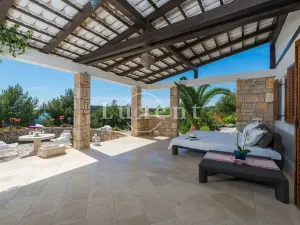 Prodej vily, Bol, Chorvatsko, 300 m2