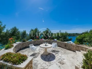 Prodej vily, Bol, Chorvatsko, 300 m2