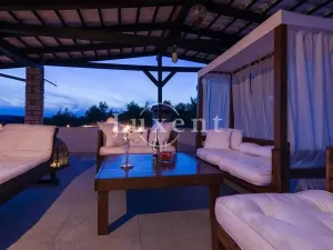 Prodej vily, Bol, Chorvatsko, 300 m2