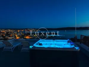 Prodej bytu 3+kk, Trogir, Chorvatsko, 61 m2