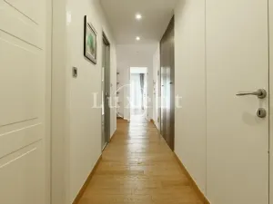 Prodej bytu 4+kk, Split, Chorvatsko, 108 m2