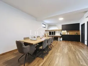 Prodej vily, Zadar, Chorvatsko, 380 m2