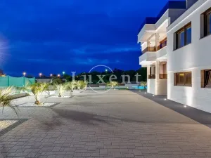 Prodej vily, Zadar, Chorvatsko, 380 m2