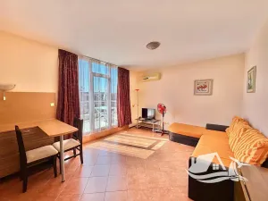 Prodej bytu 2+kk, Nesebar, Bulharsko, 78 m2