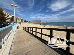 Prodej bytu 2+kk, Torrevieja, Španělsko, 33 m2