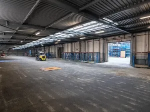 Pronájem skladu, Ostrava, Navrátilova, 30404 m2