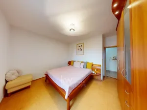 Pronájem bytu 3+1, Praha - Šeberov, Pod vsí, 81 m2