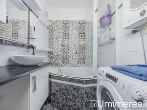 Prodej bytu 2+kk, Praha - Horní Měcholupy, Neapolská, 43 m2