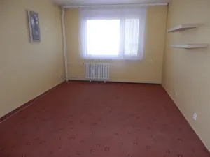 Pronájem bytu 1+1, Hradec Králové, třída Edvarda Beneše, 45 m2