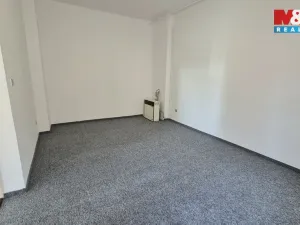 Pronájem bytu 2+1, Kladno, Váňova, 80 m2