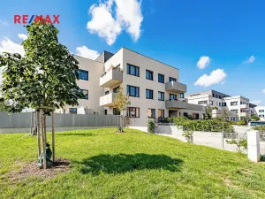 Prodej bytu 3+kk, Horoměřice, Karla IV., 80 m2