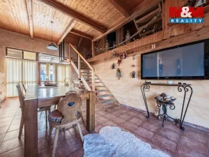 Prodej rodinného domu, Pluhův Žďár, 300 m2