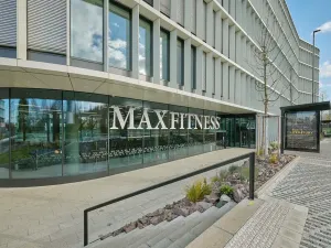 Pronájem kanceláře, Praha - Chodov, Tomíčkova, 33000 m2