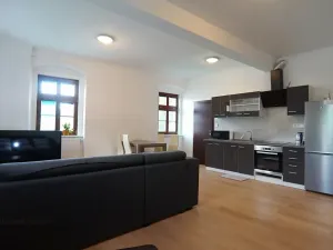 Pronájem bytu 2+kk, Ostrov, Hroznětínská, 55 m2