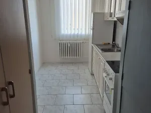 Prodej bytu 3+1, Praha - Bohnice, Dolákova, 70 m2