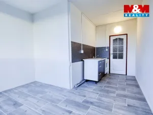 Prodej bytu 2+1, Rovná, 60 m2