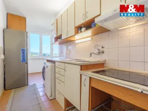 Prodej bytu 3+1, Karlovy Vary - Stará Role, Dvořákova, 83 m2