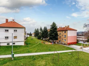 Prodej bytu 2+1, Mníšek pod Brdy, 5. května, 60 m2
