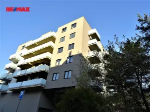 Pronájem bytu 2+kk, Plzeň, Koterovská, 66 m2