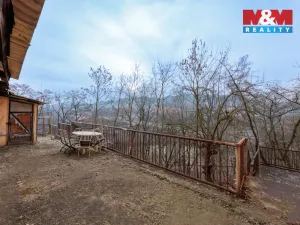 Prodej bytu 2+1, Karlovy Vary - Bohatice, Na Výšině, 45 m2