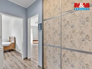 Pronájem bytu 2+kk, Hostivice, B. Němcové, 52 m2