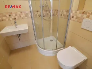 Pronájem bytu 3+1, Úhonice, Otakara Kádnera, 104 m2