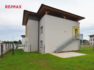 Pronájem bytu 3+1, Úhonice, Otakara Kádnera, 104 m2