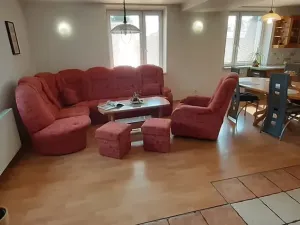 Prodej rodinného domu, Kotenčice, 342 m2