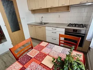 Pronájem bytu 1+1, Praha - Záběhlice, Jabloňová, 27 m2