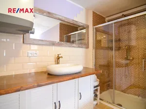 Prodej rodinného domu, Velké Bílovice, Svárov, 213 m2