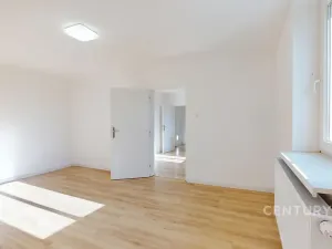Pronájem bytu 2+kk, Orlová, V Zimném dole, 40 m2