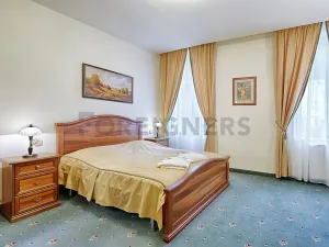 Prodej ubytování, Karlovy Vary, Mariánskolázeňská, 1425 m2