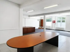 Pronájem obchodního prostoru, Pardubice - Zelené Předměstí, 17. listopadu, 90 m2
