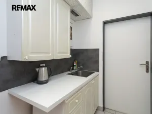 Pronájem ordinace, Praha - Nusle, Hradeckých, 62 m2