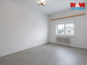 Prodej rodinného domu, Paskov, Náměstí, 250 m2