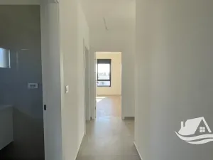 Prodej bytu 4+kk, Tribunj, Chorvatsko, 105 m2